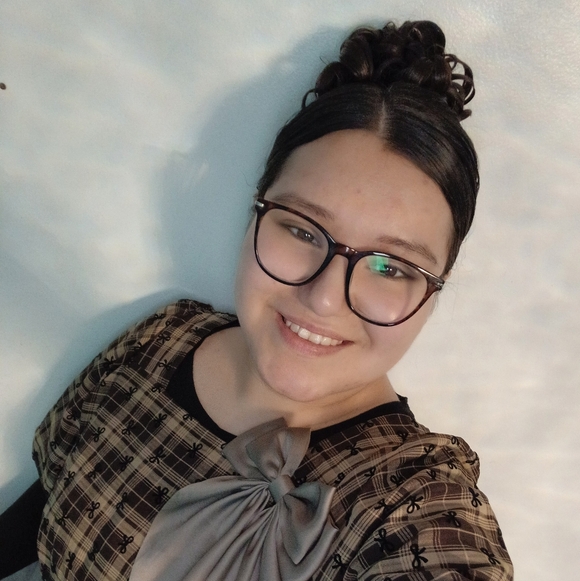 Me🤍 - Picture 1 of 3